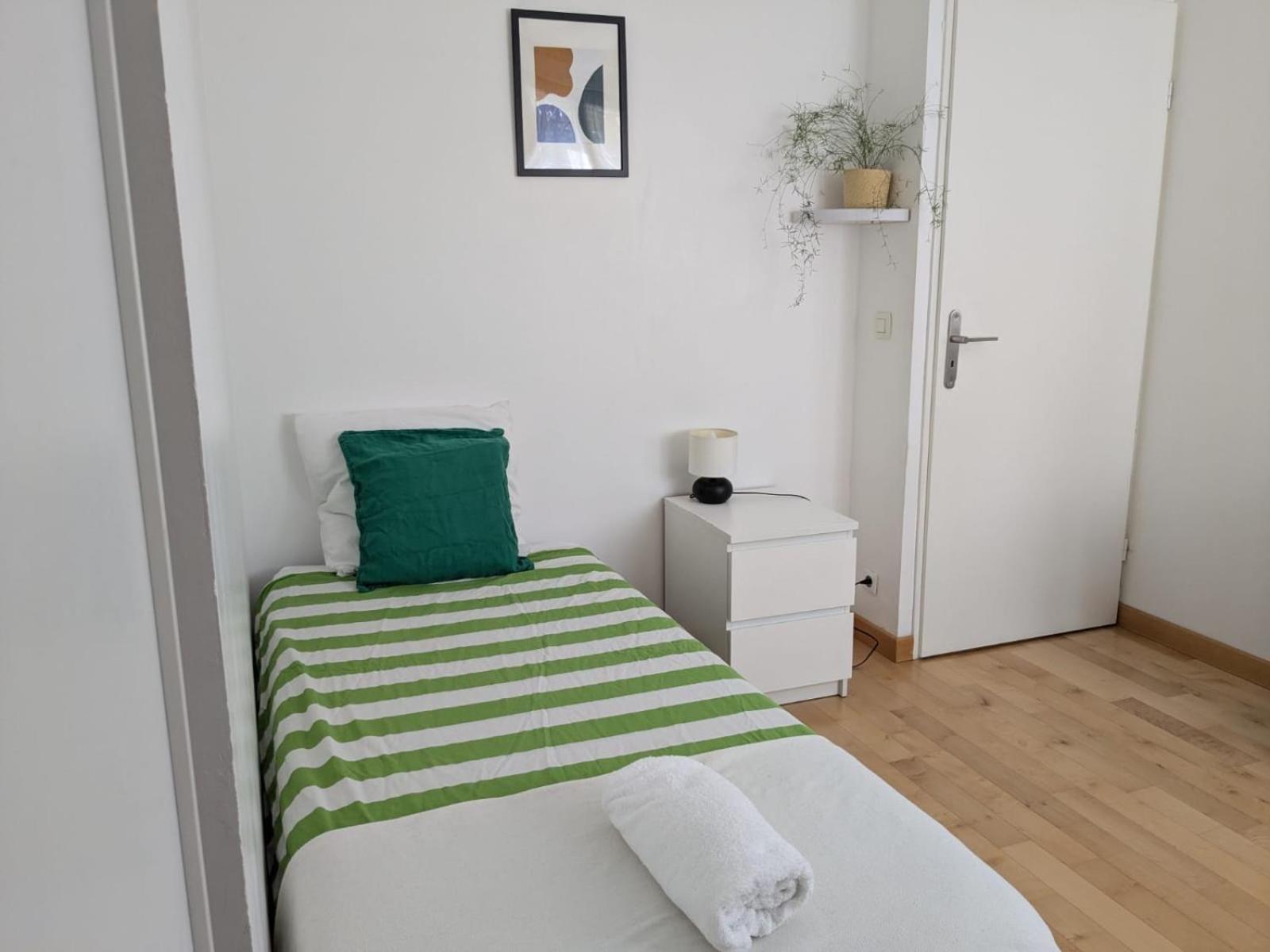 Appartement F3 Proche Disneyland Bussy-Saint-Georges Luaran gambar